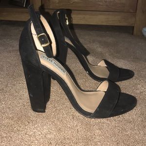 Black heels with strap